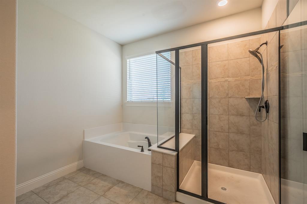 3424 Cimarron River Drive Property Photo 31