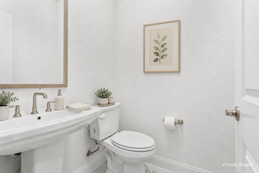 2880 Enfield Property Photo 18