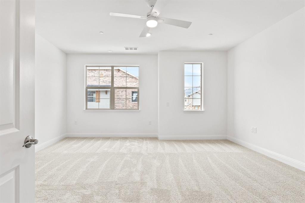 2880 Enfield Property Photo 22