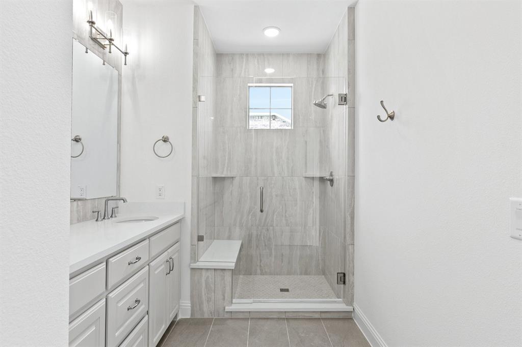 2880 Enfield Property Photo 28