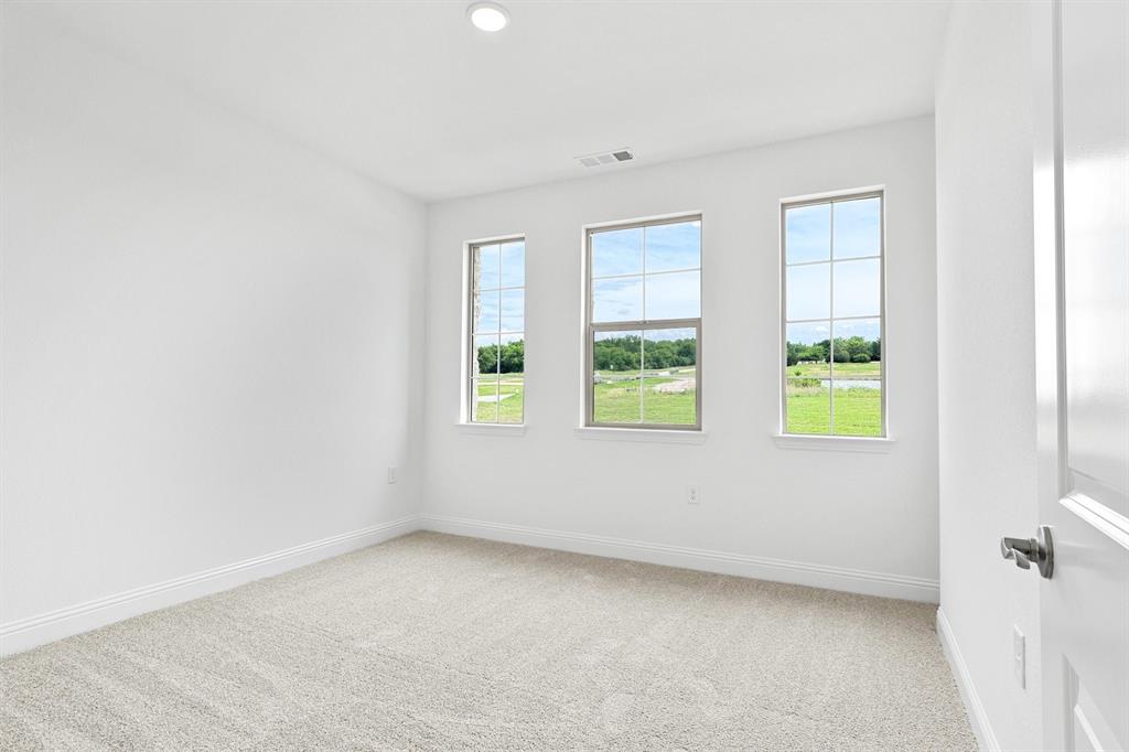 2880 Enfield Property Photo 32