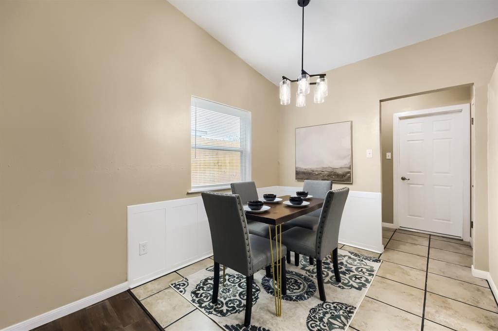 1208 Darlene Lane Property Photo 10