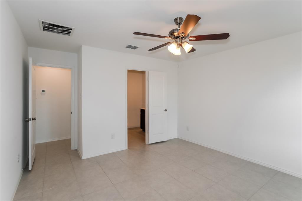 5720 Rockrose Lane Property Photo 8
