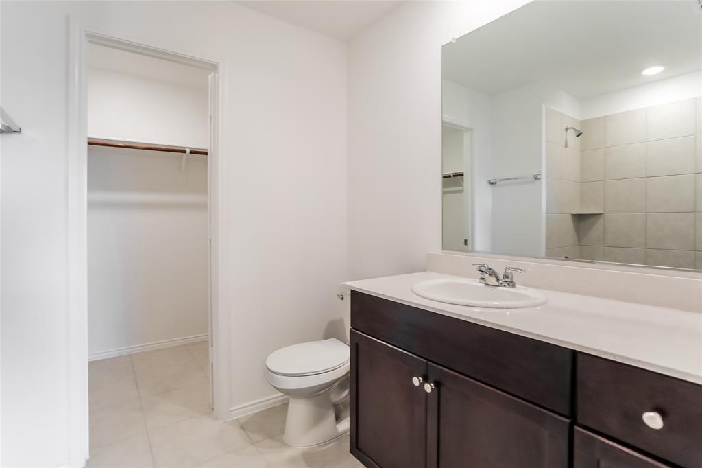 5720 Rockrose Lane Property Photo 9