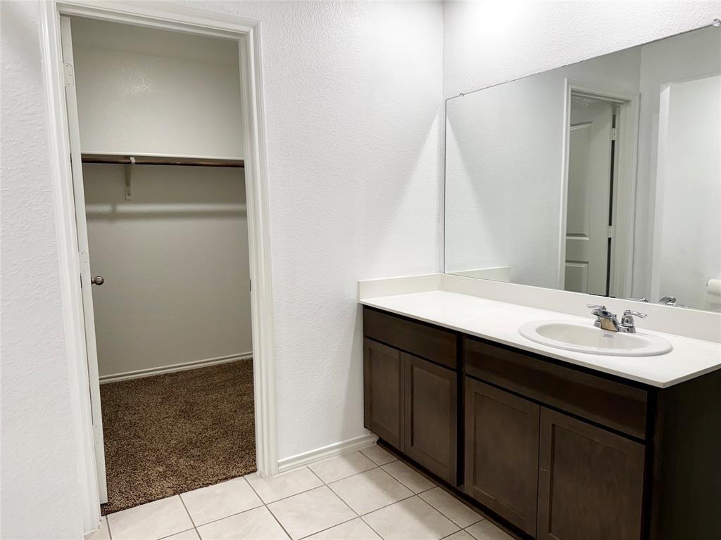 4325 Pyramid Drive Property Photo 16