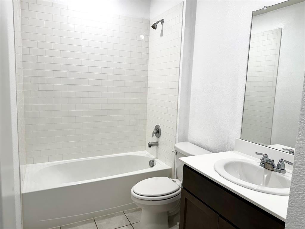 4325 Pyramid Drive Property Photo 21