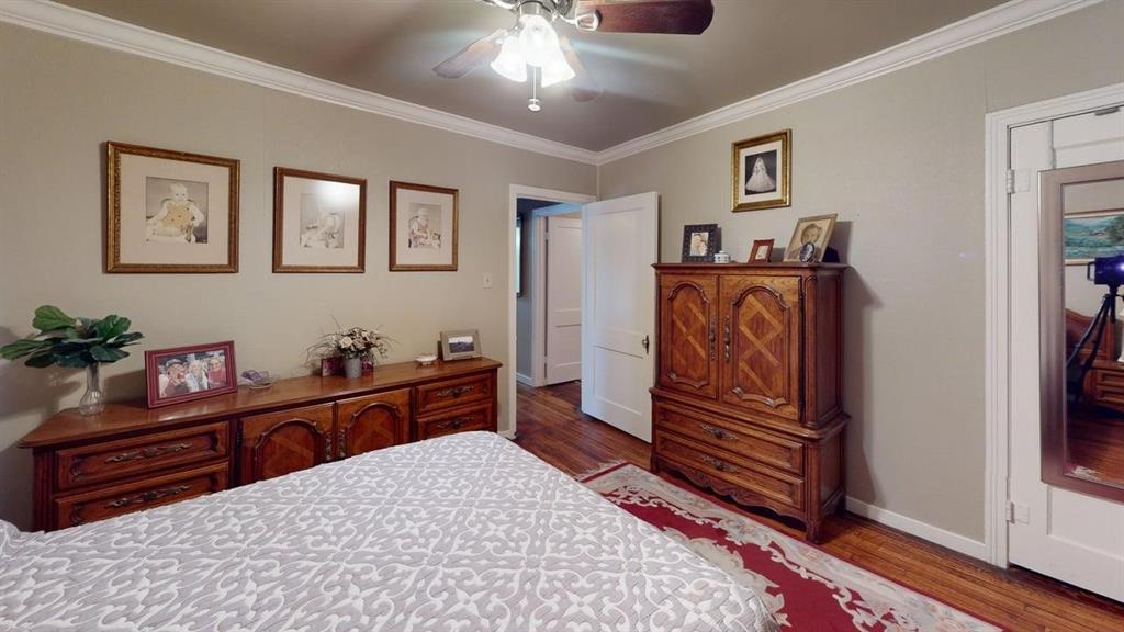 1701 S High Property Photo 8