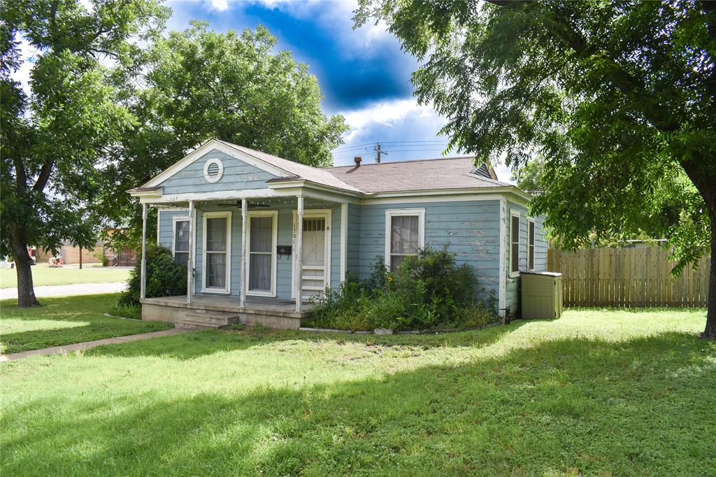 1701 S High Property Photo 22