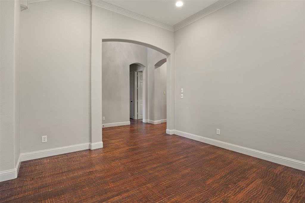 6811 San Fernando Property Photo 7