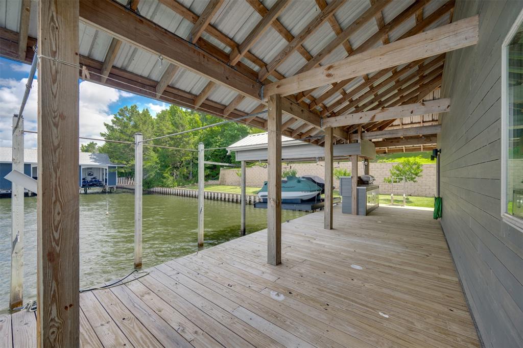 127 Lake Bluff Drive Property Photo 34