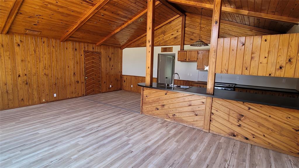1334 Paris Drive Property Photo 5