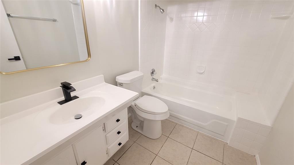 1334 Paris Drive Property Photo 15