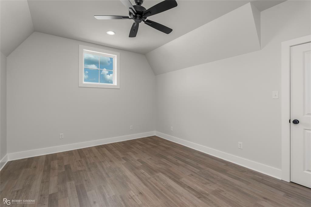 612 Danube Circle Property Photo 22