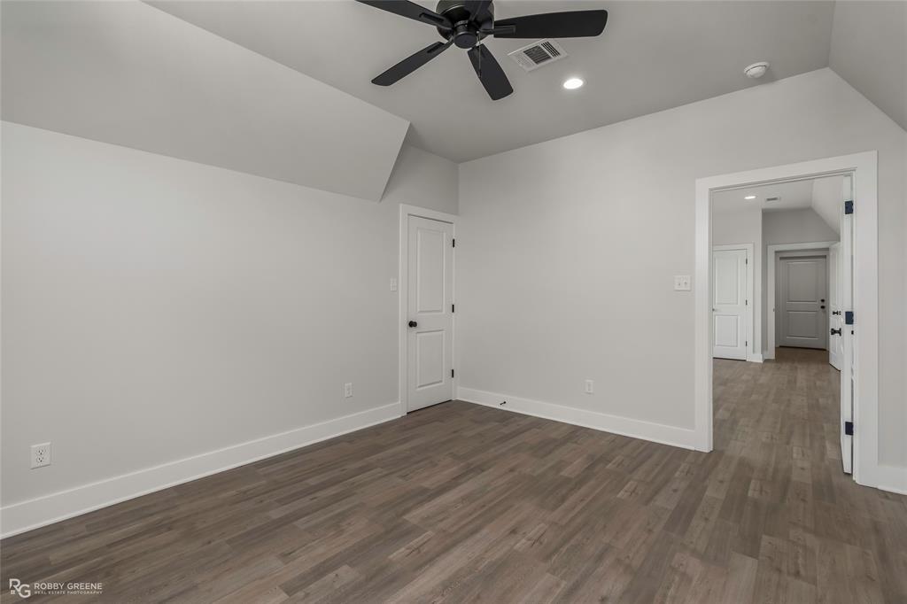 612 Danube Circle Property Photo 23