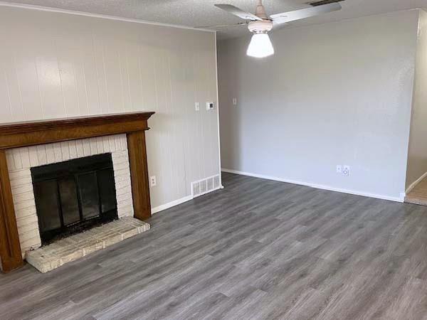 806 Phillips Drive Property Photo 6