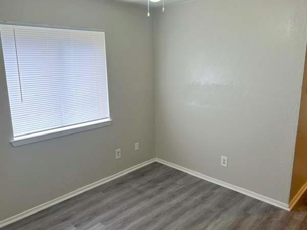 806 Phillips Drive Property Photo 16