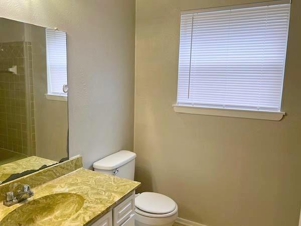 806 Phillips Drive Property Photo 17