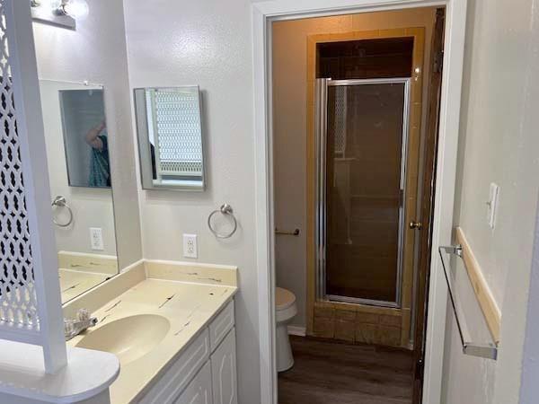 806 Phillips Drive Property Photo 27