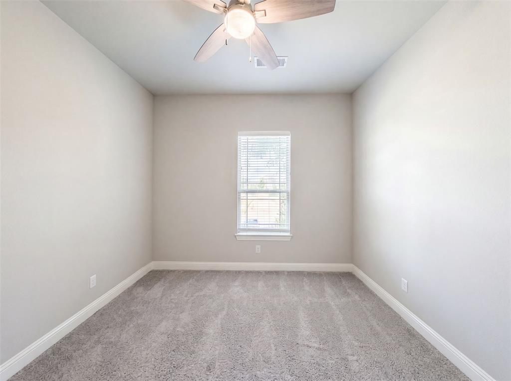 17628 Bottlebrush Drive Property Photo 7