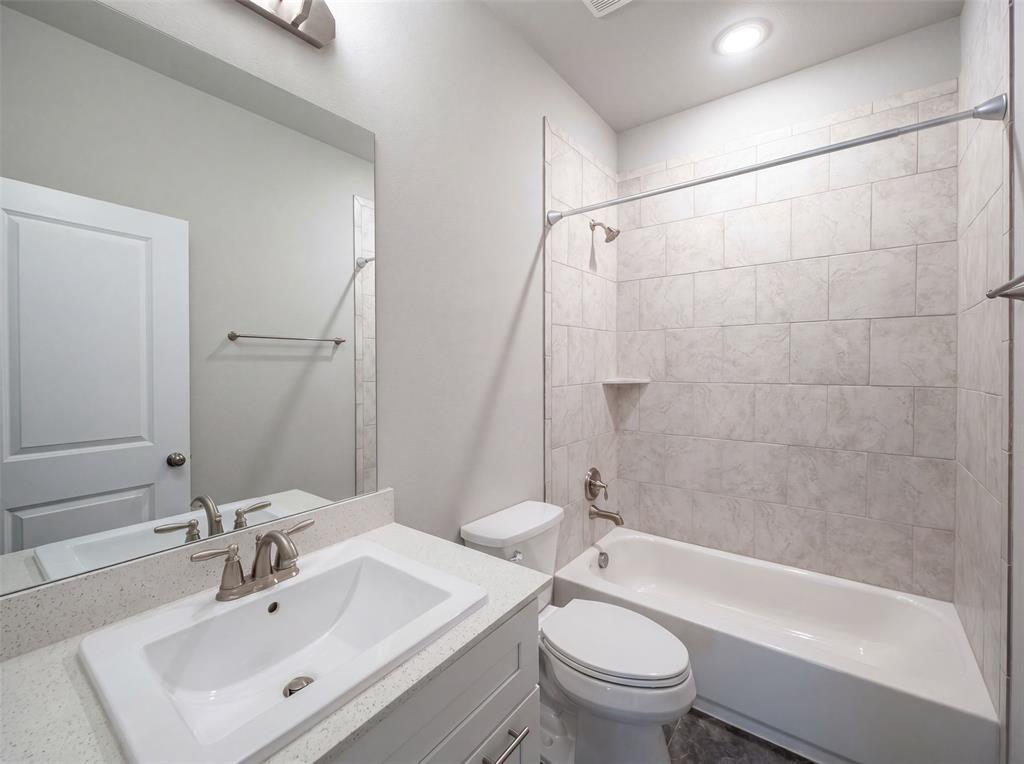 17628 Bottlebrush Drive Property Photo 15