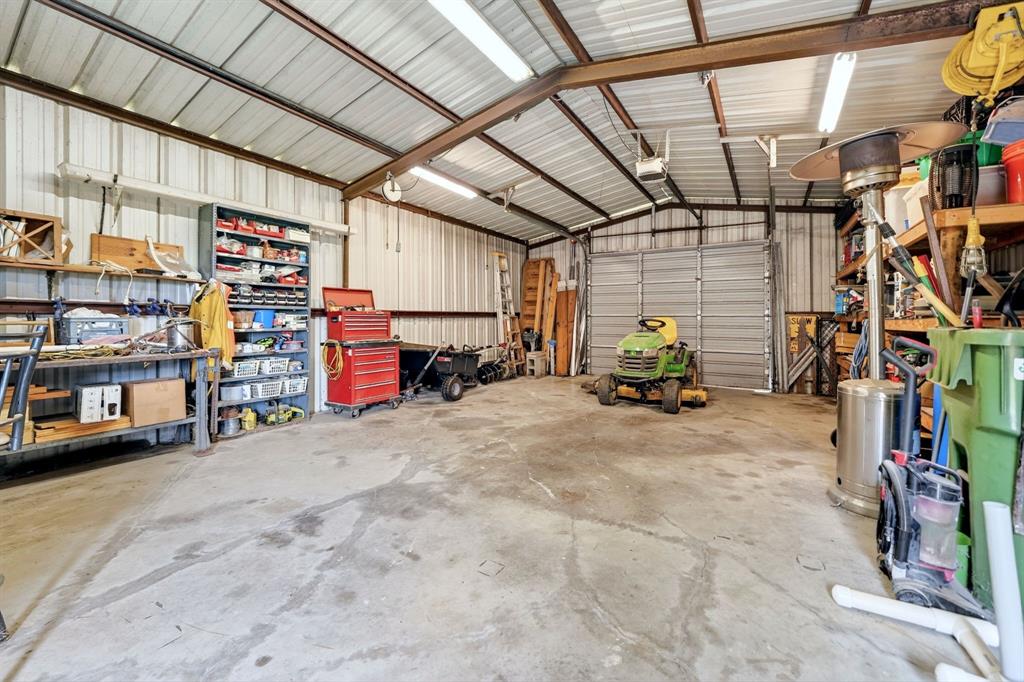 16810 Valley View Property Photo 34