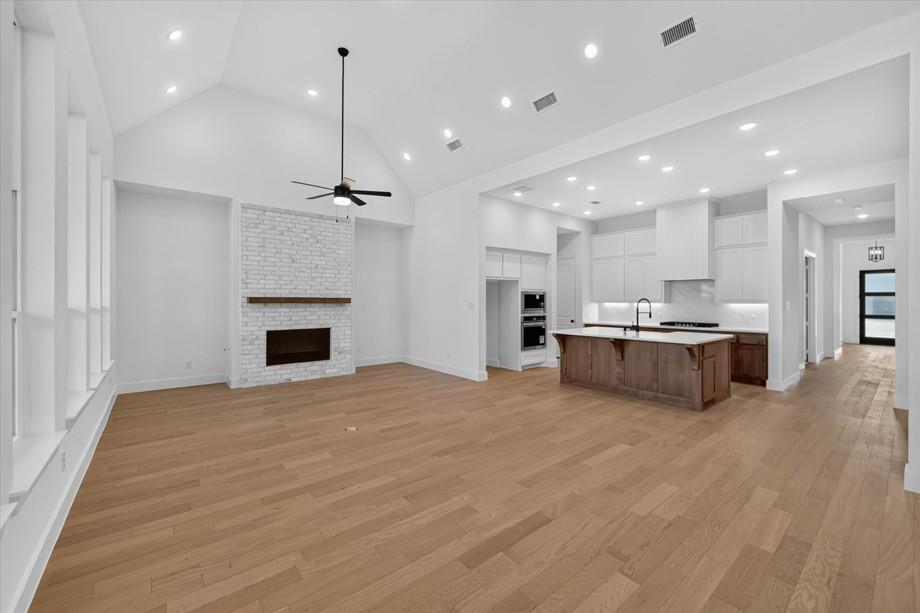 4017 Trellis Drive Property Photo 6