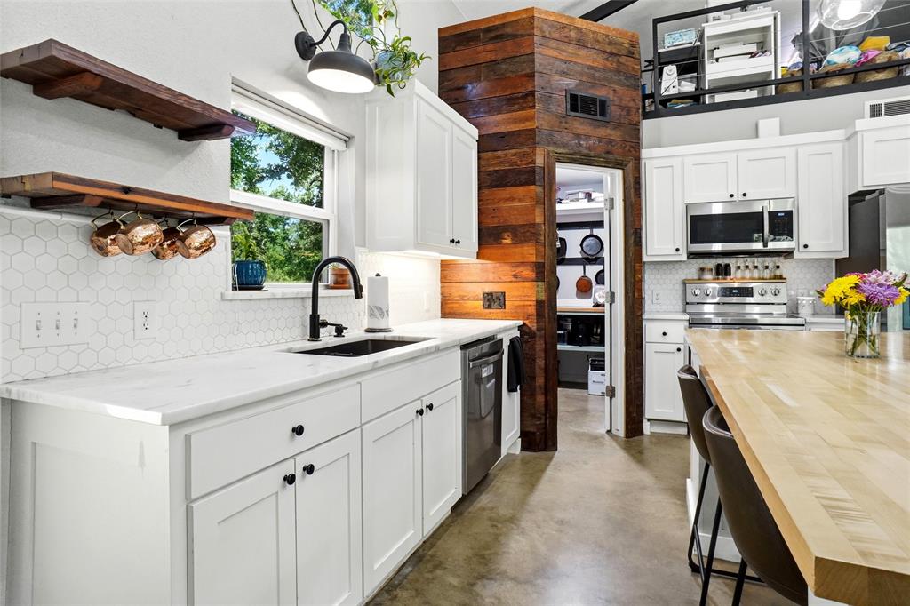 5511 Fm 2127 Property Photo 14
