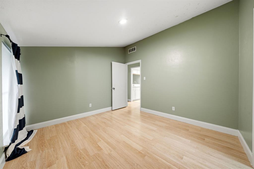 12824 Midway Road 2136 Property Photo 20