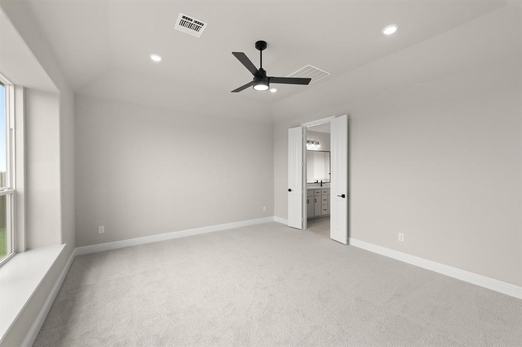 241 Pine Leaf Trail Property Photo 12