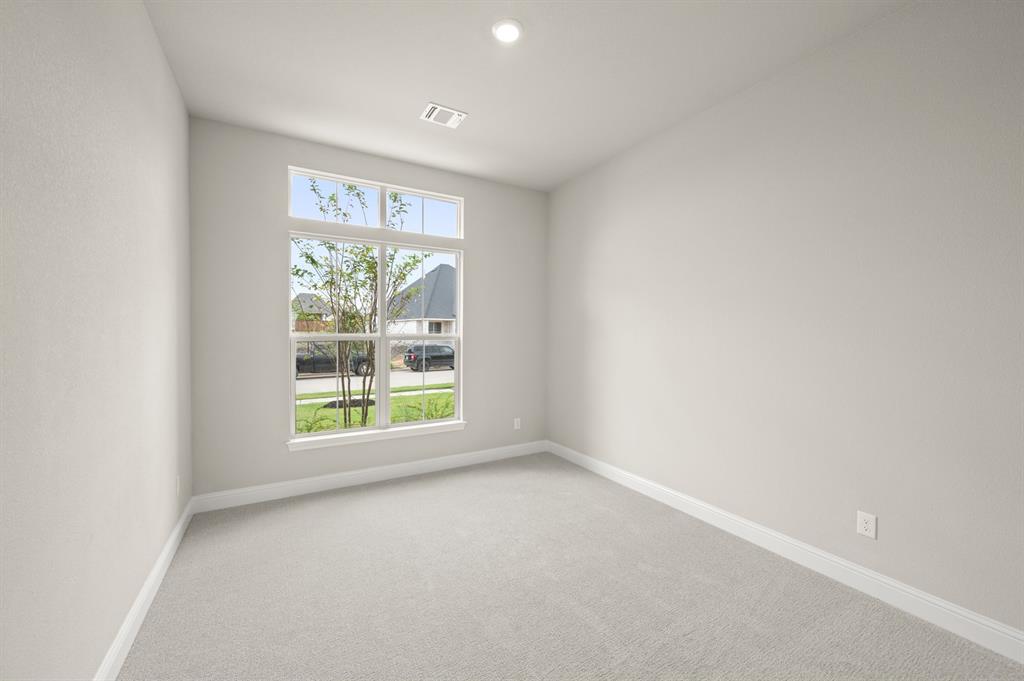 241 Pine Leaf Trail Property Photo 18
