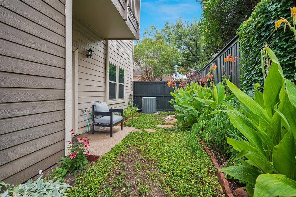 5616 Preston Oaks Road 1405 Property Photo 16