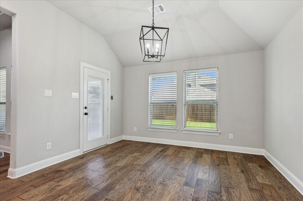 541 Harvest Grove Drive Property Photo 19