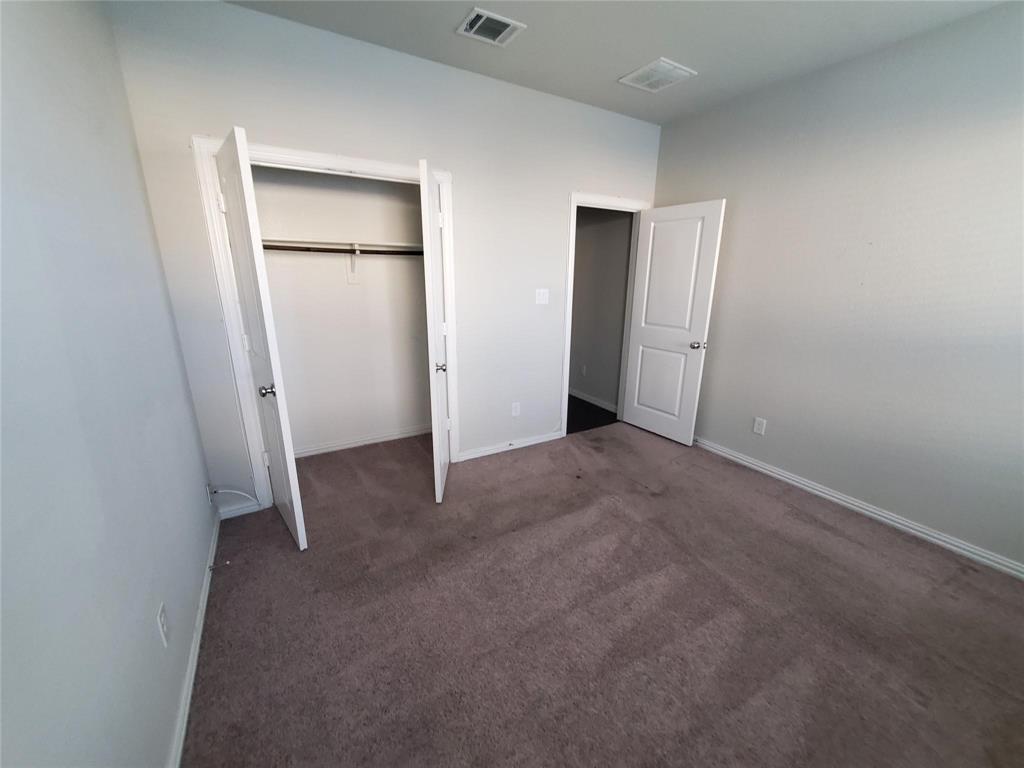 1913 Edgewater Drive Property Photo 15