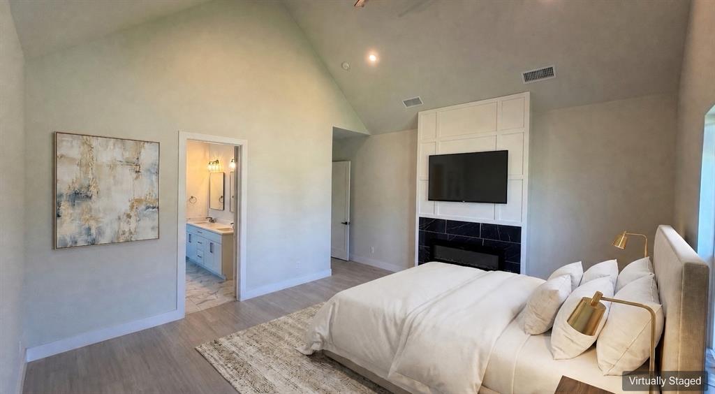1005 Devonshire Drive Property Photo 12