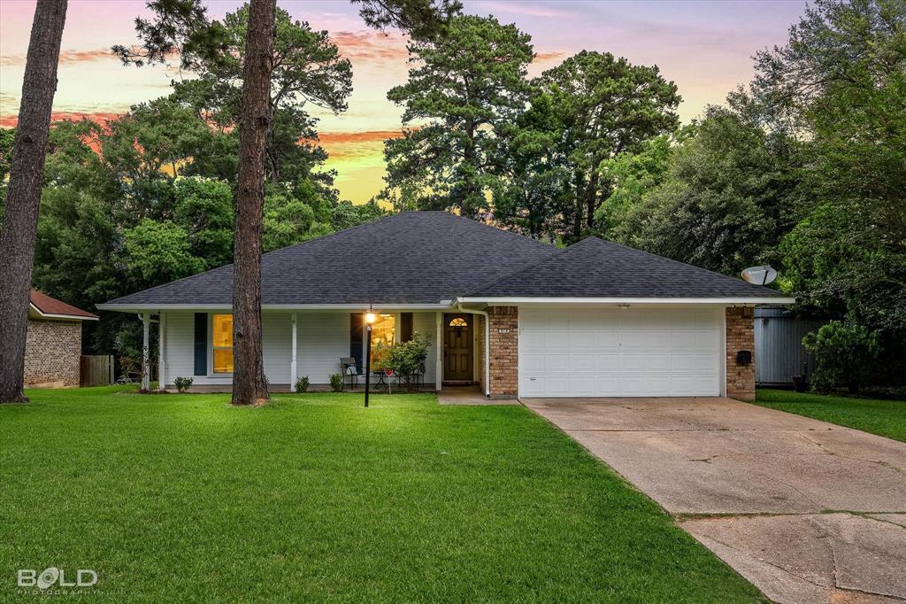 914 Edgefield Drive Property Photo 1