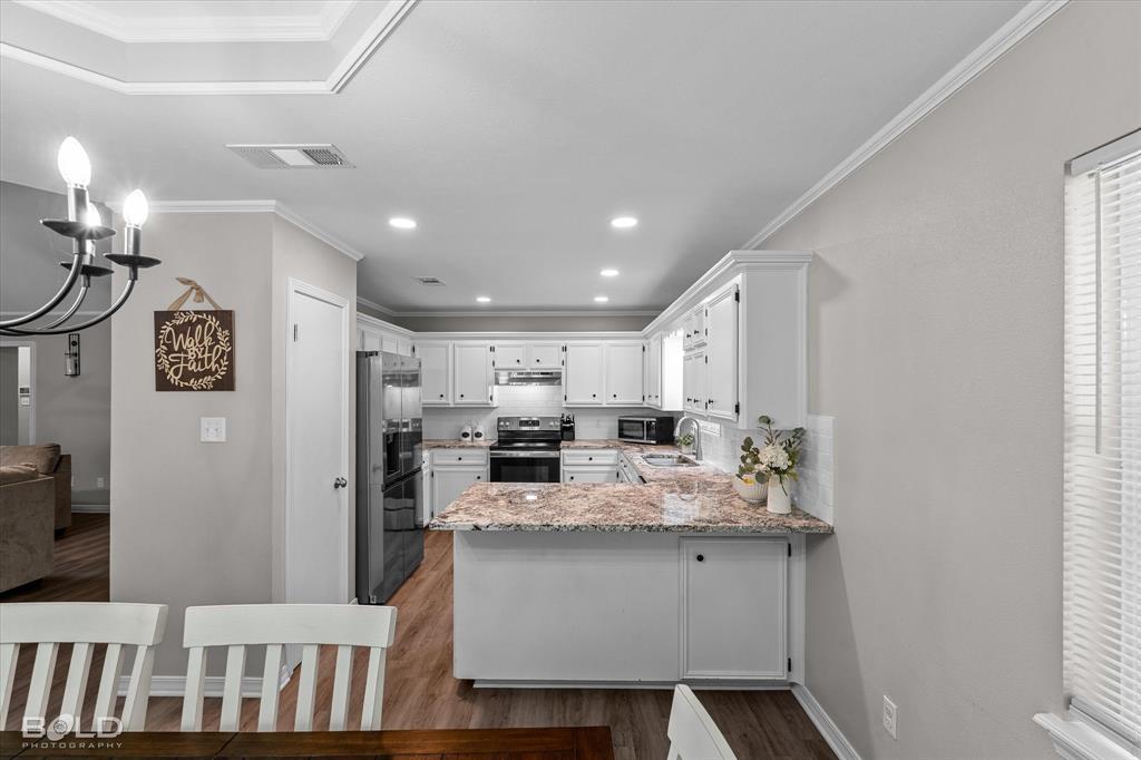 914 Edgefield Drive Property Photo 13