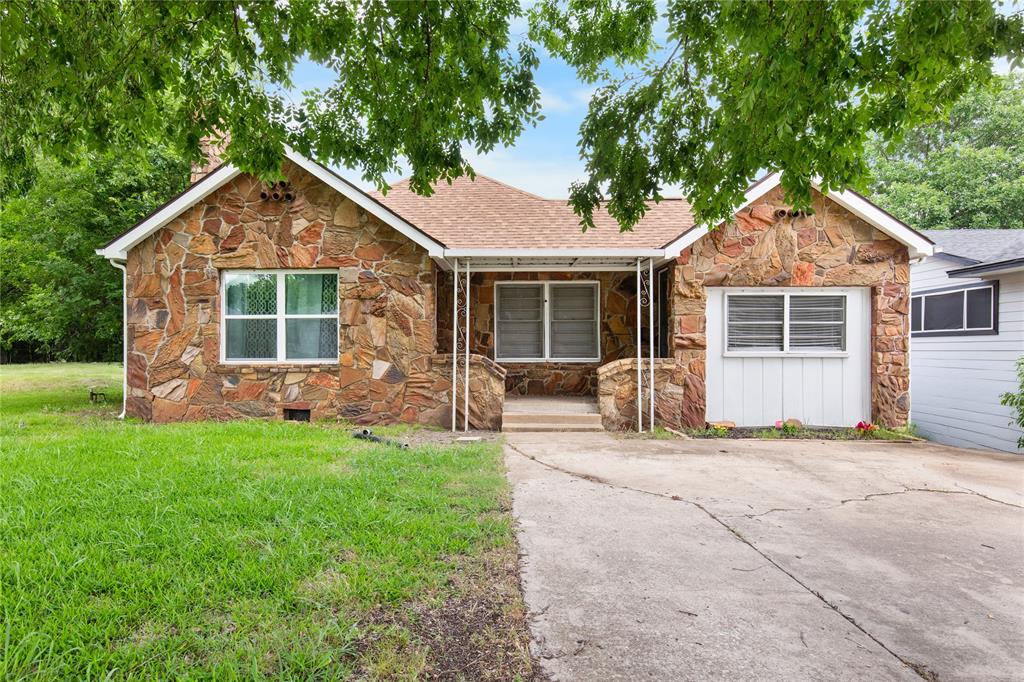 1211 N Harrison Avenue Property Photo 3