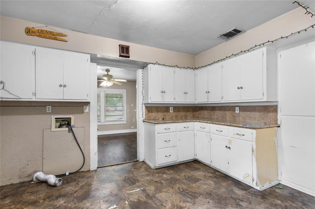 1211 N Harrison Avenue Property Photo 8