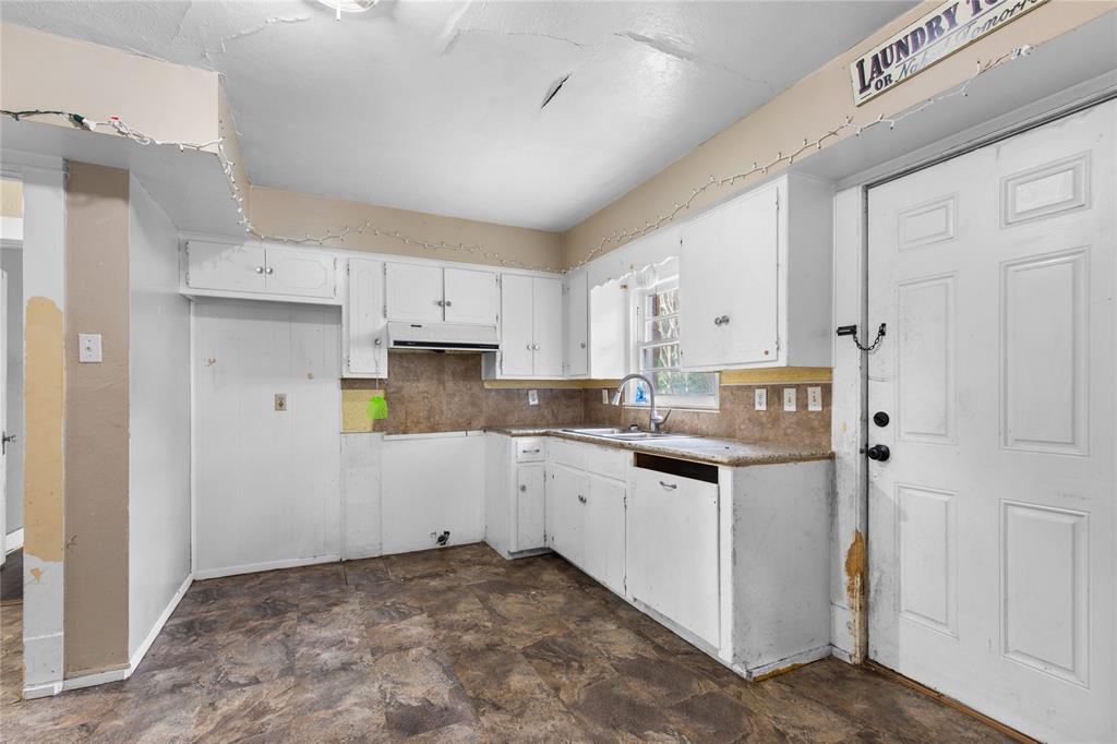 1211 N Harrison Avenue Property Photo 10