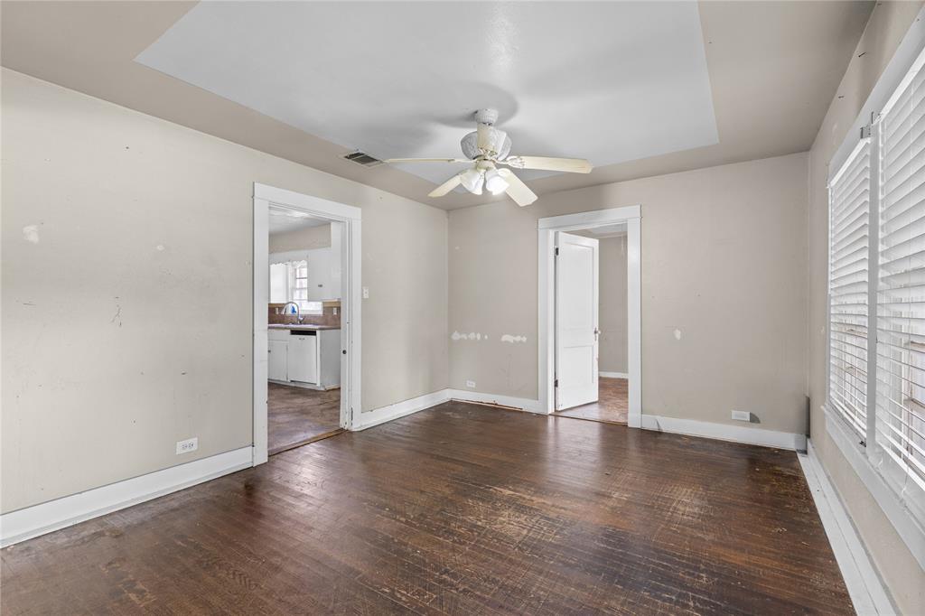 1211 N Harrison Avenue Property Photo 11