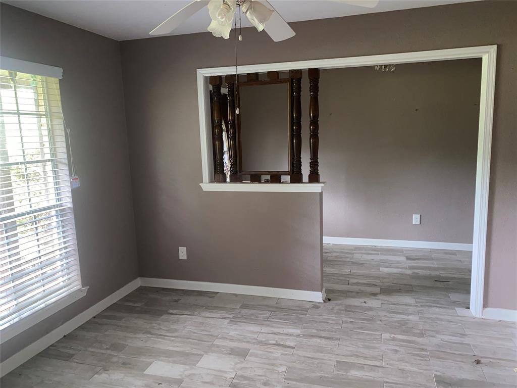 416 Fort Bend Drive Property Photo 15