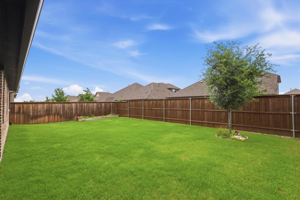 6038 Priory Drive Property Photo 35