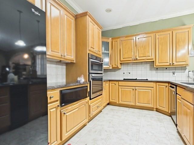 706 Park Place Drive Property Photo 25