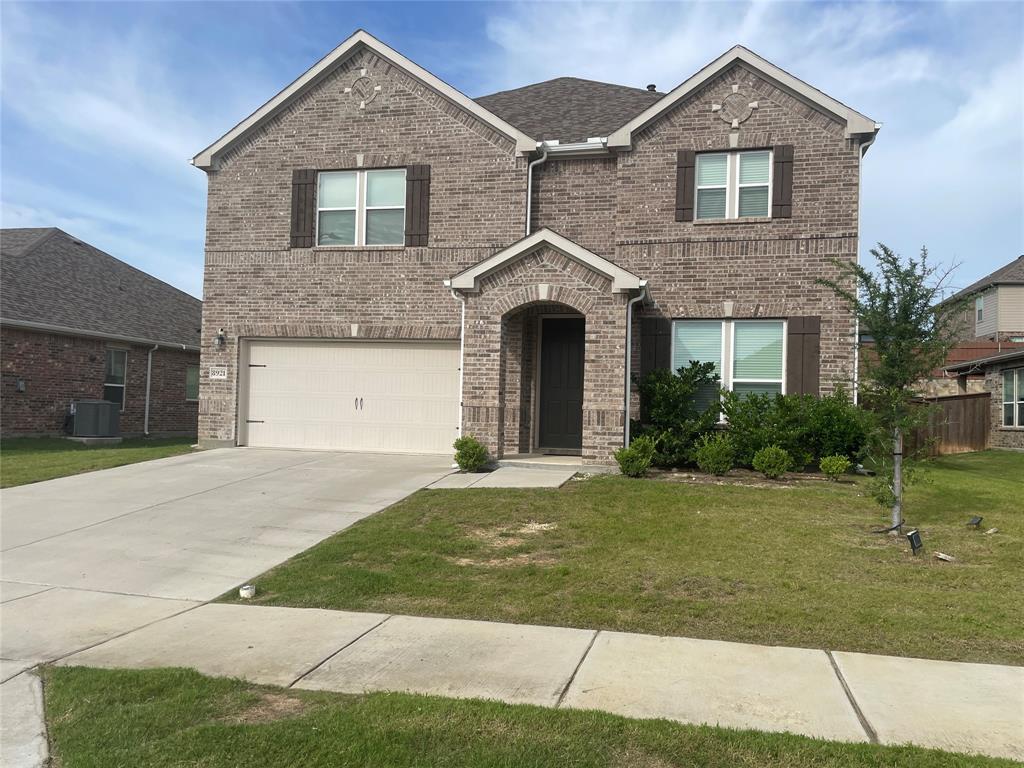 8921 Bison Creek Drive Property Photo 1