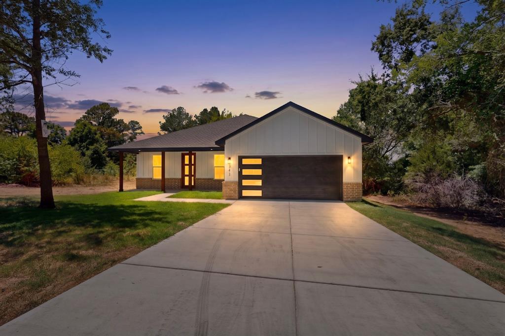 343 Schooner Road Property Photo 1