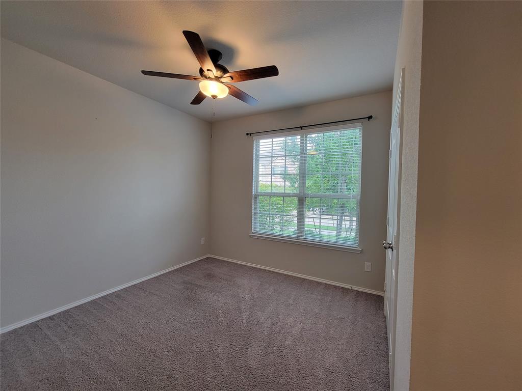 4725 Redbud Drive Property Photo 13