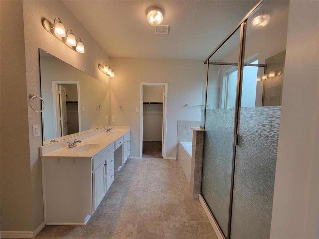 4725 Redbud Drive Property Photo 17
