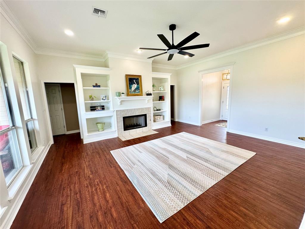 2192 Stockwell Road Property Photo 2
