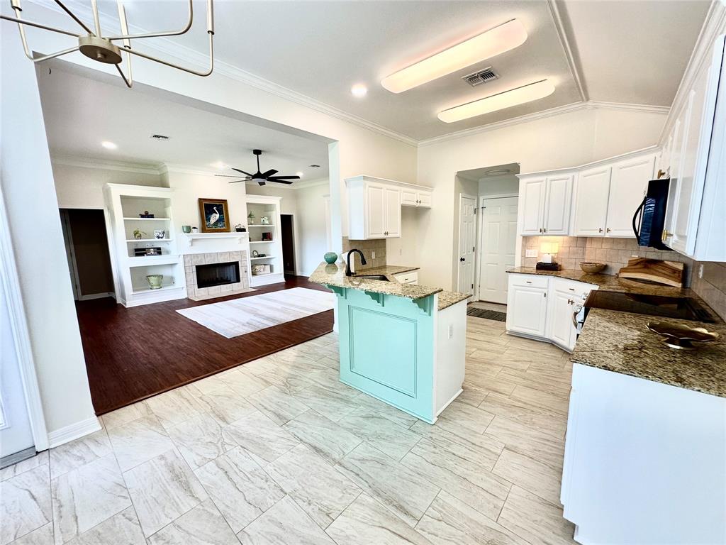 2192 Stockwell Road Property Photo 4