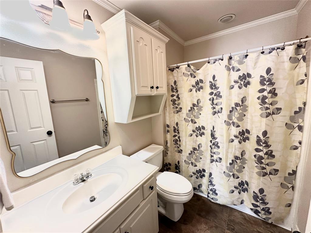 2192 Stockwell Road Property Photo 14